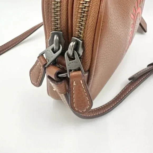 PLAY MYSTERY GAME $25/ SPOT TO WIN Coach x Keith Haring Crossbody EUC - Picture 3 of 16